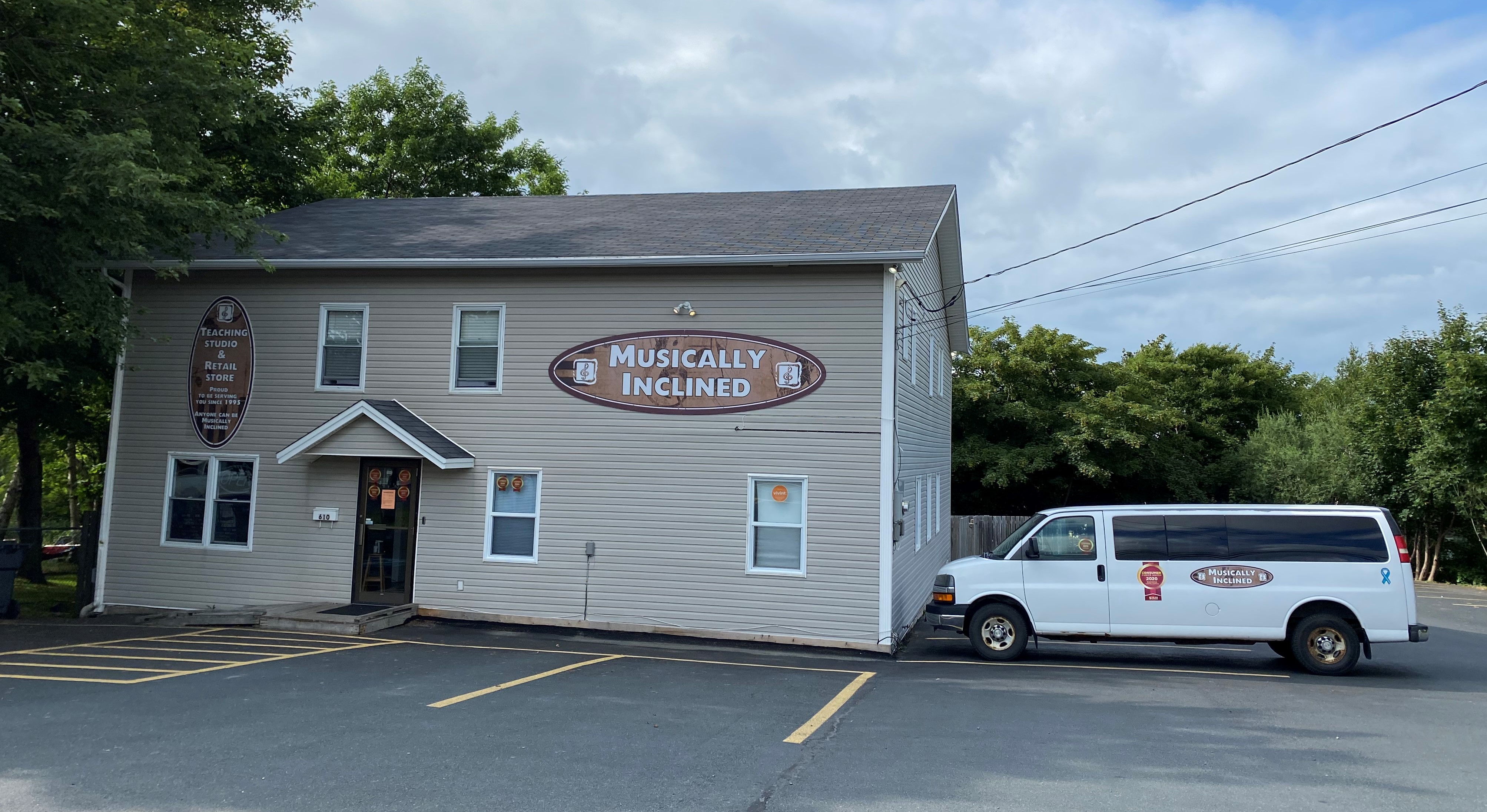 Store and Van 2